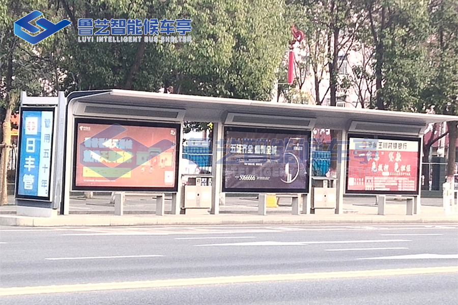 河南公交站臺候車亭項目落成，品質與服務雙保障